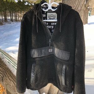 Levi's Black Fleece Pullover